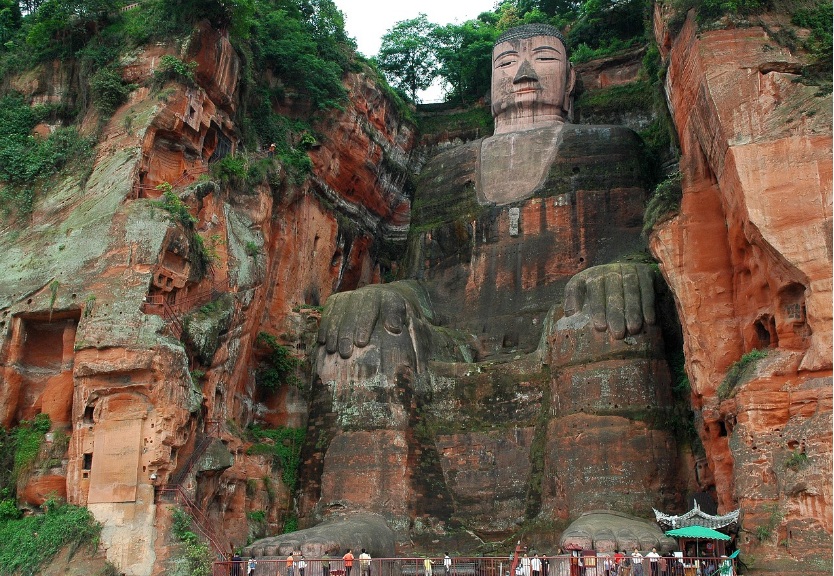 Buddha Statue China Tourist Place